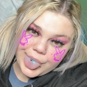 Meet your Posher, Zoe